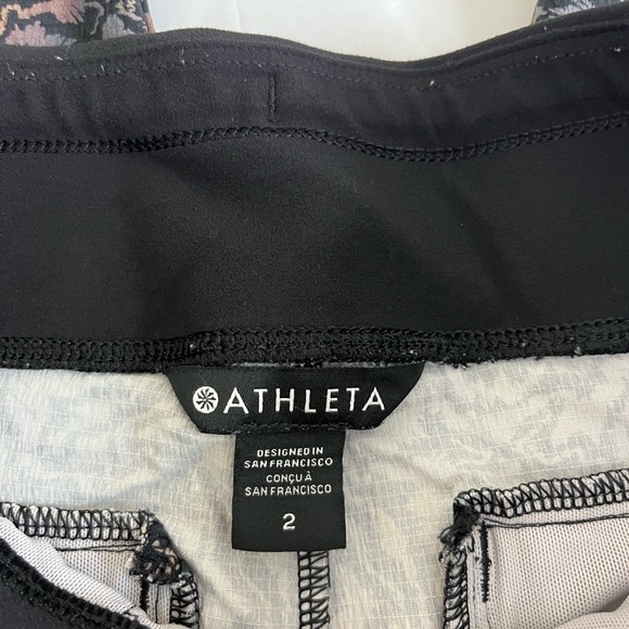 Athleta Trekkie North Size 2 Kinetic Abstract Black Pants - Picture 2 of 11